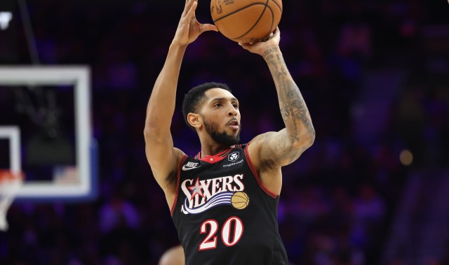 开云登录入口地址-我也生涯之夜！佩恩单场32分10助&amp;三分命中率100%进8球 历史首人