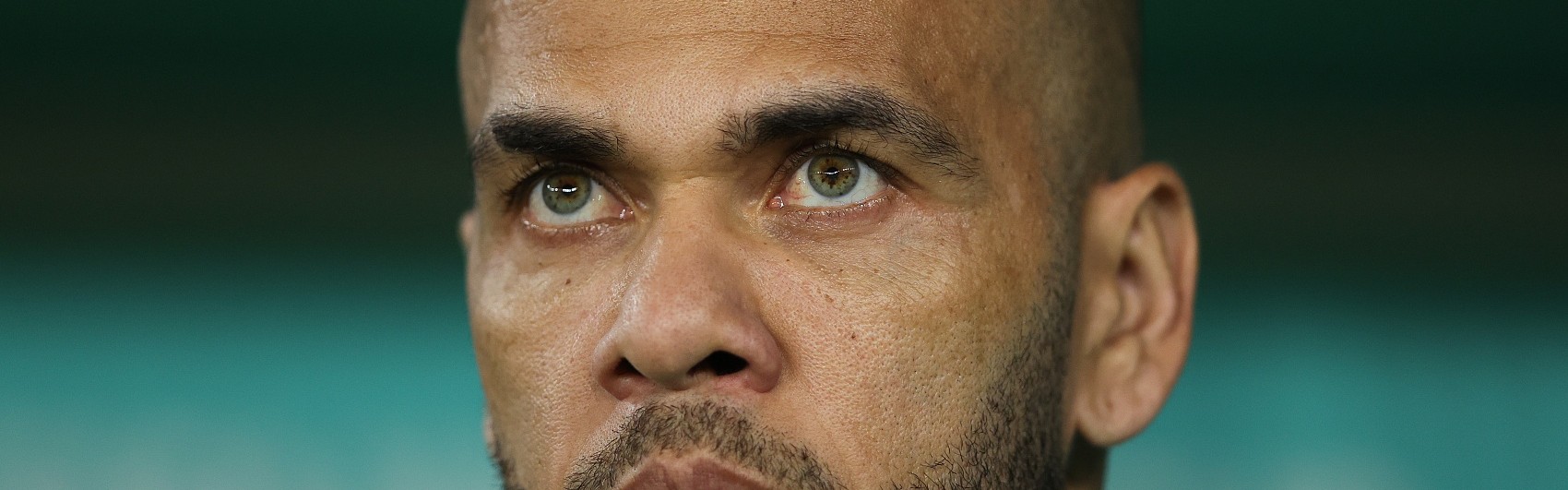 开云登录入口地址-老板兼球员！阿尔维斯收购葡乙球队并注册为球员，未来还考虑执教