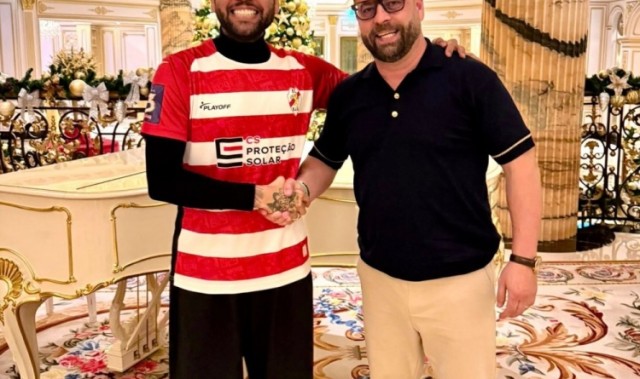 开云体育下载-葡媒：42岁阿尔维斯准备复出，效力自己控股的葡萄牙第三级别球队