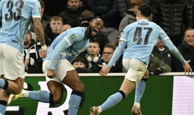 2-0掀翻纽卡 13亿欧曼城一只脚进决赛：7000万强援2连杀 17年纪录